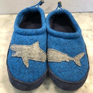 LL Bean Kids’ Sweater Fleece Slippers